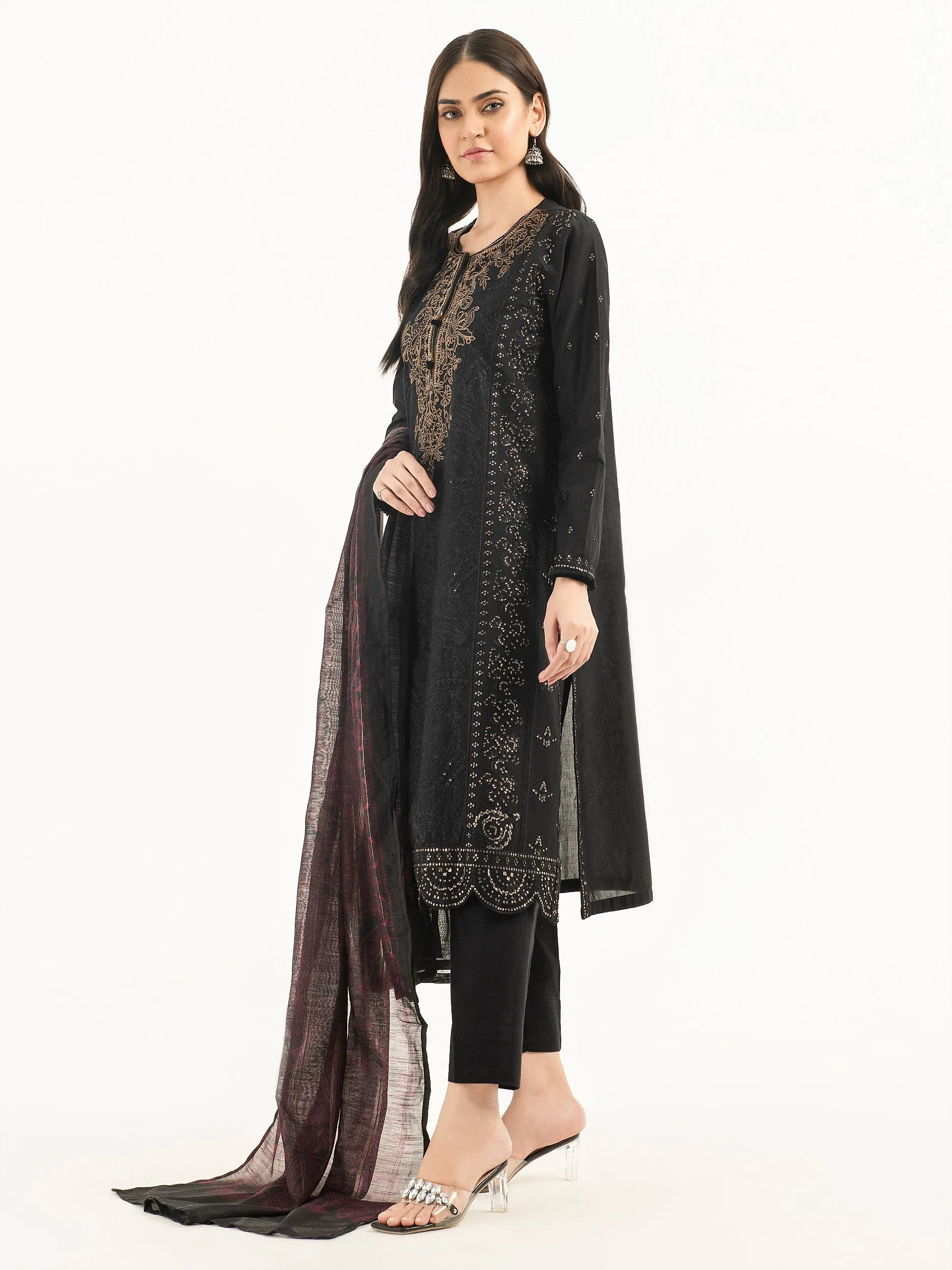 2 Piece Cambric Suit-Embroidered (Pret)