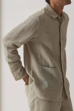 beige shirt collar hollant jacket