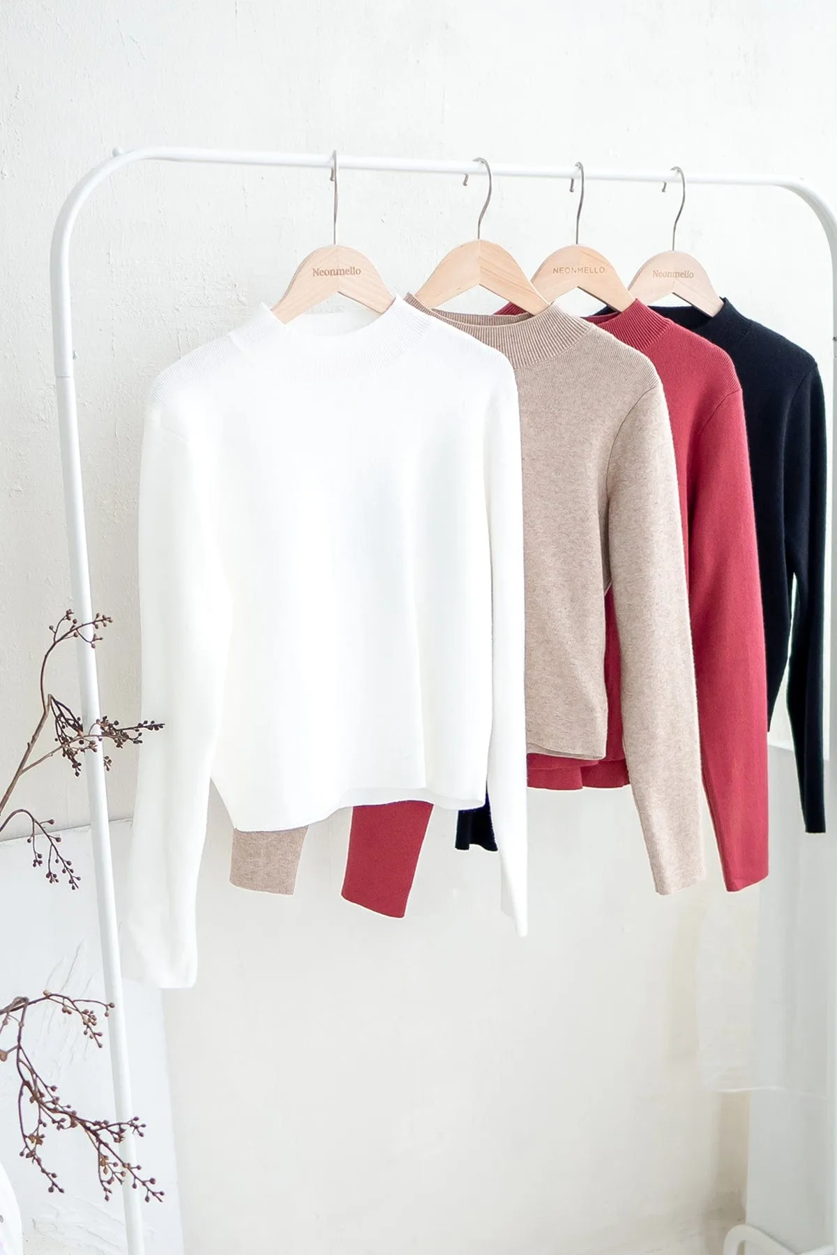 BREN HIGH NECK KNIT TOP IN BRICK
