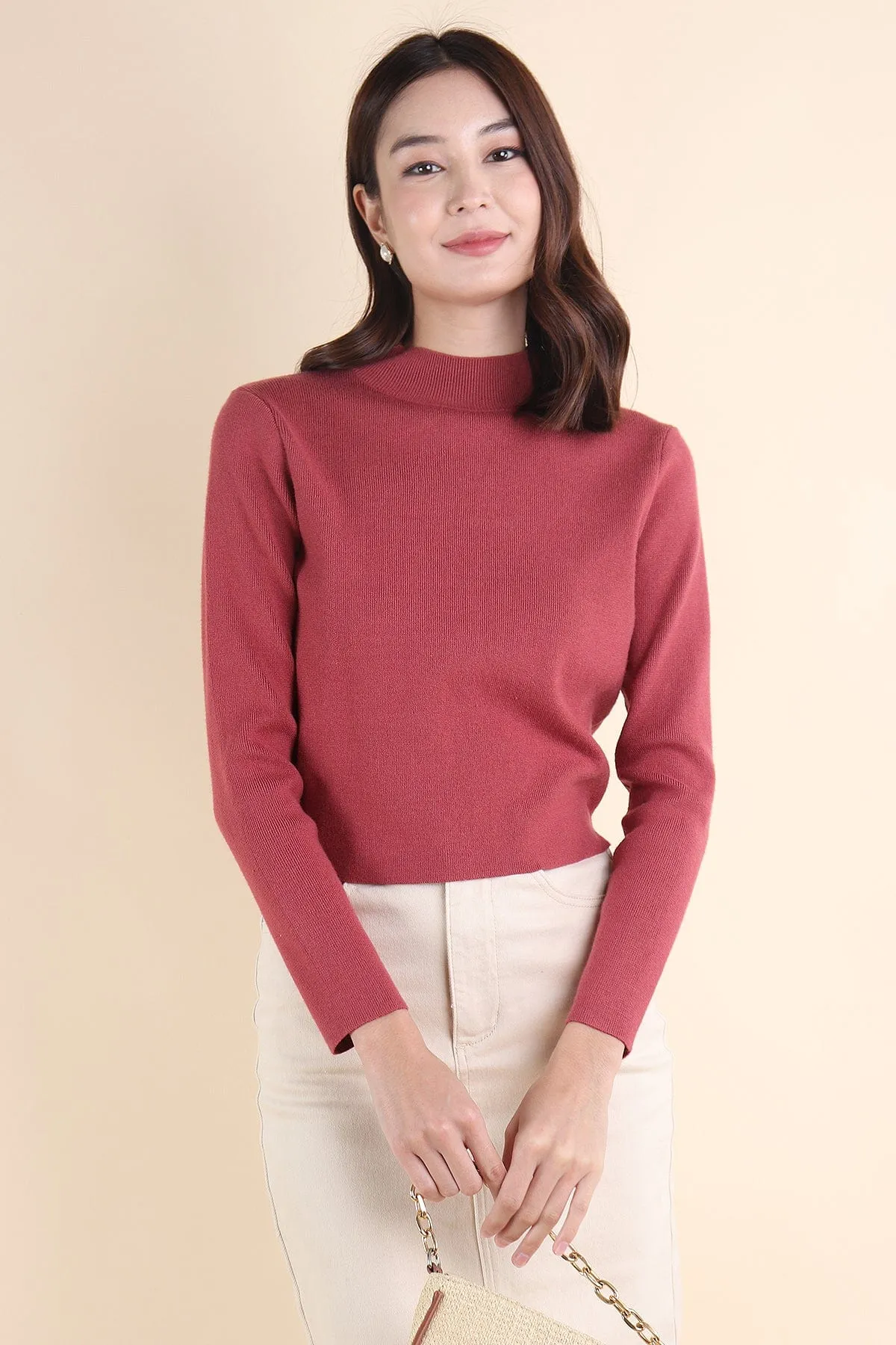 BREN HIGH NECK KNIT TOP IN BRICK