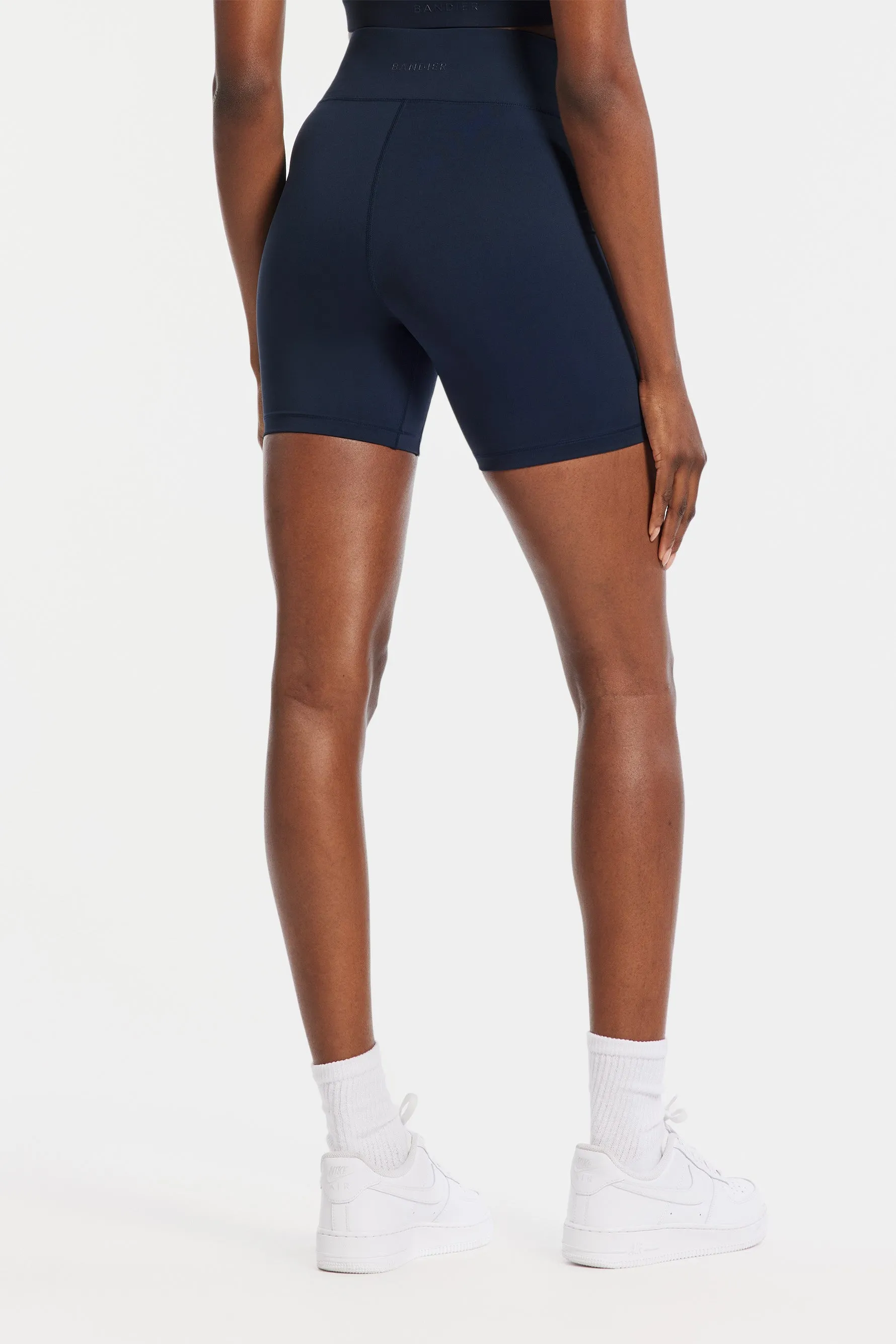Center Stage 6in Biker Short - Navy Blazer