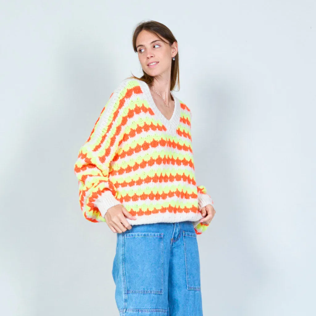 Cozy v-neck sweater with zigzag pattern wholesale