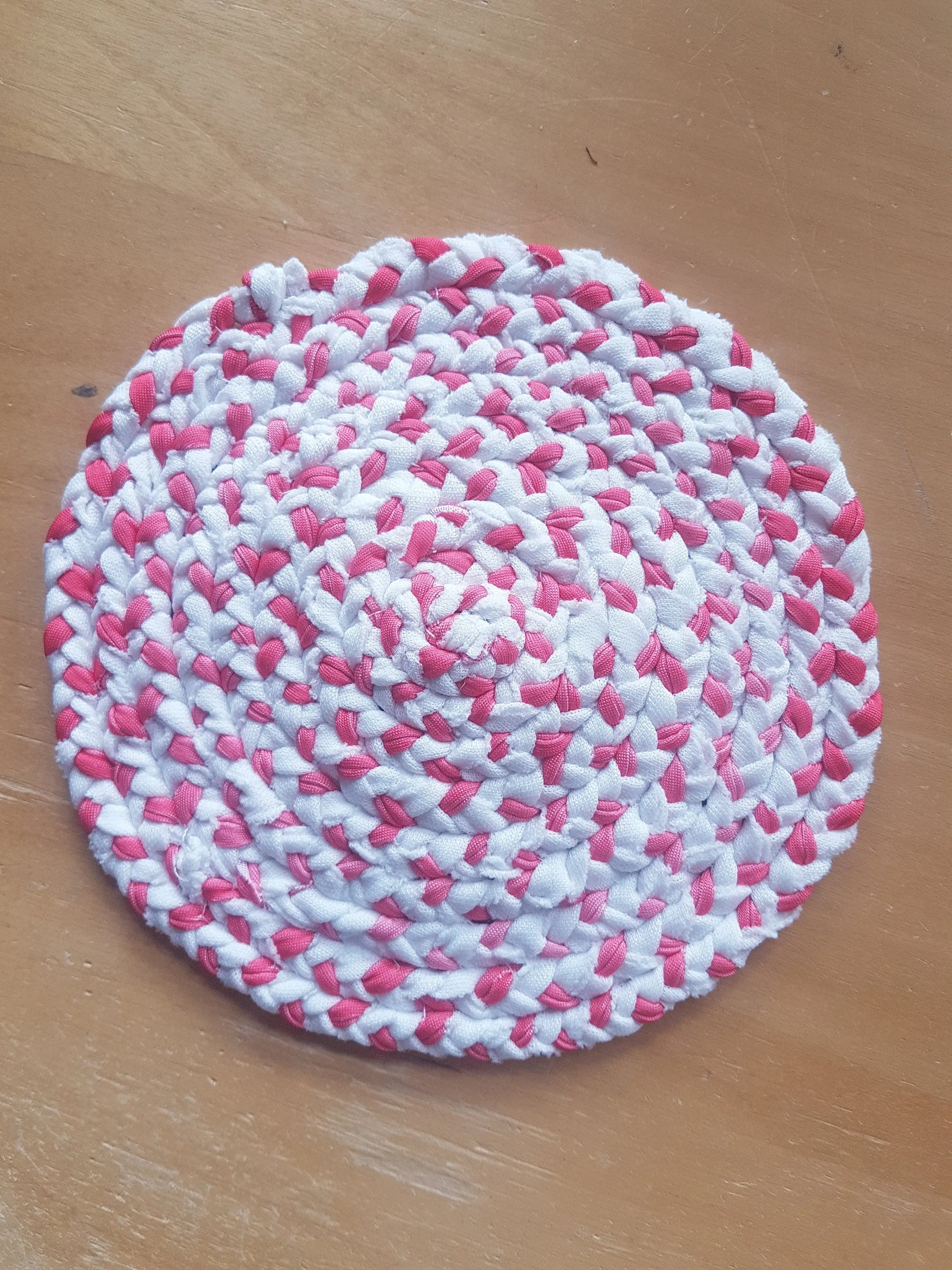 Handmade Round Coaster Pink White