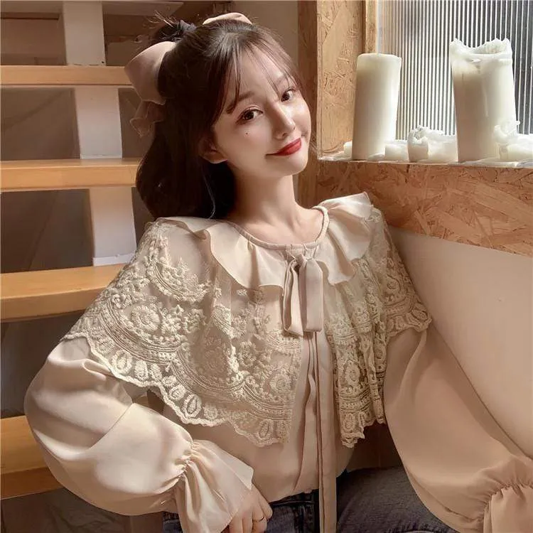 Kawaii Toned Horn Sleeved Shirt