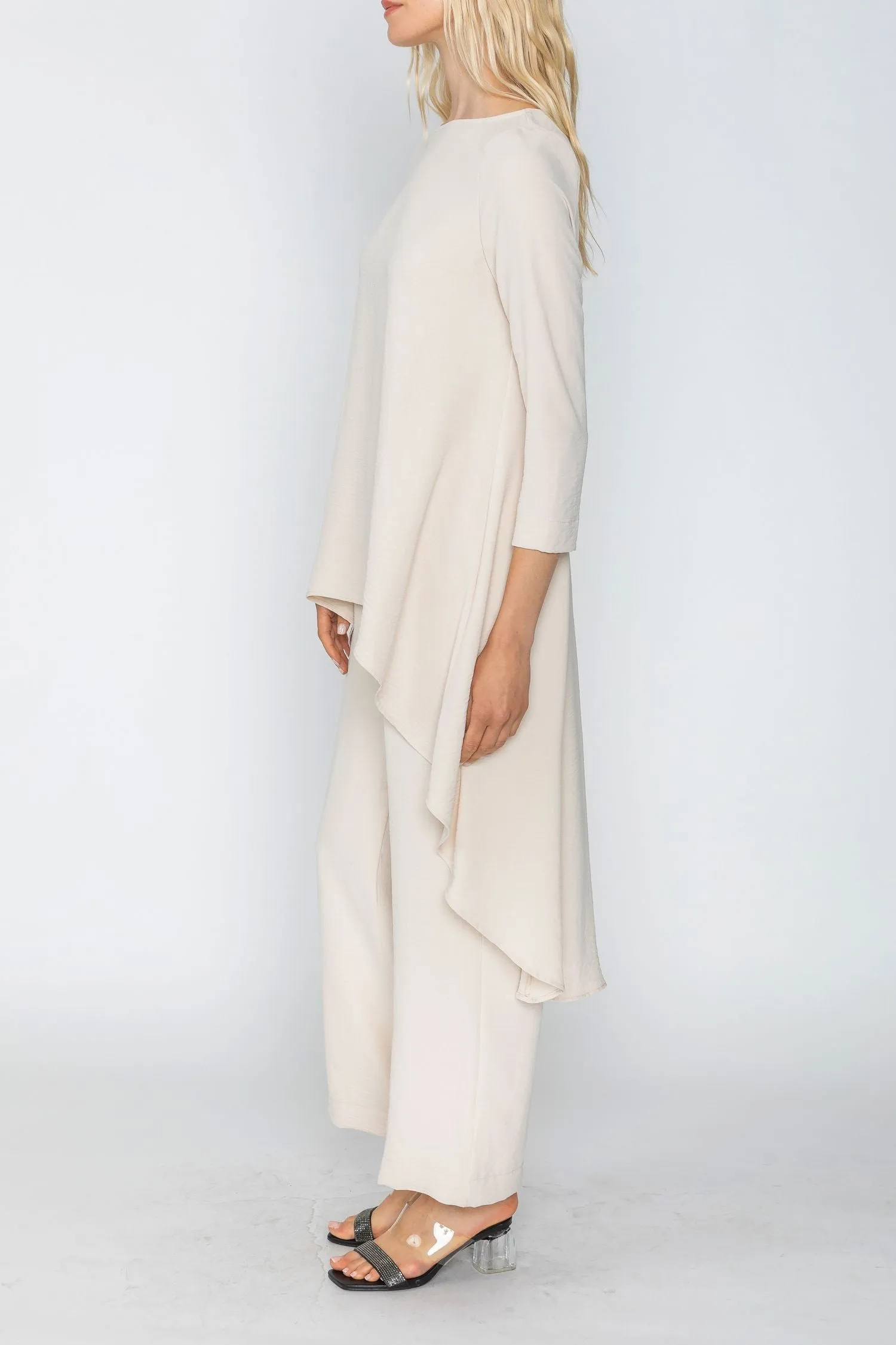 Oatmeal Boat-Neck High & Low Top
